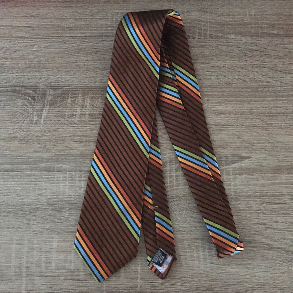 Stunning Ted Baker London Tie